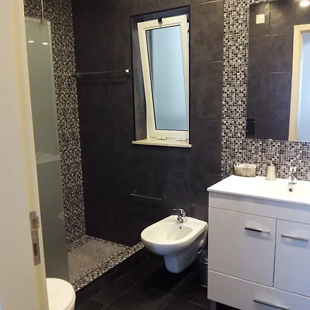 Casa Yucca Holiday home Salema